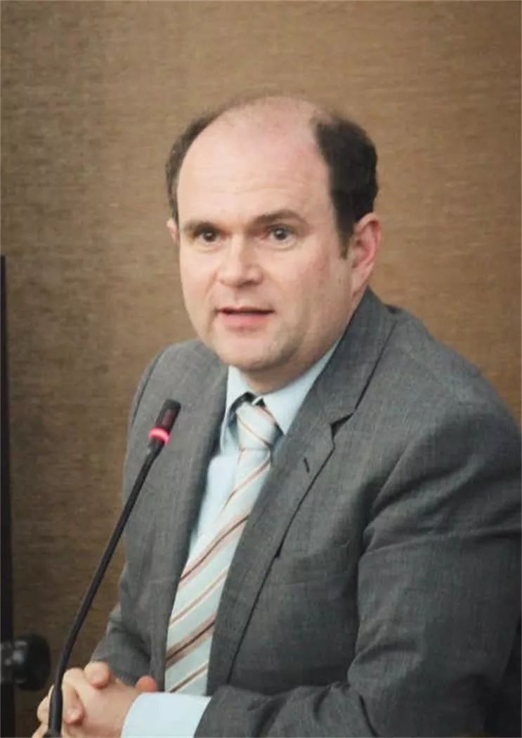 https://mmbiz.qpic.cn/mmbiz_jpg/gmfdr1hiaaaybia2apuhoci9b8bdsdzuqih8iobt9ujmk7lt1kfifvtpiupo4g1qhfpm9stwd9ddp00tszckir7a/640?wx_fmt=jpeg