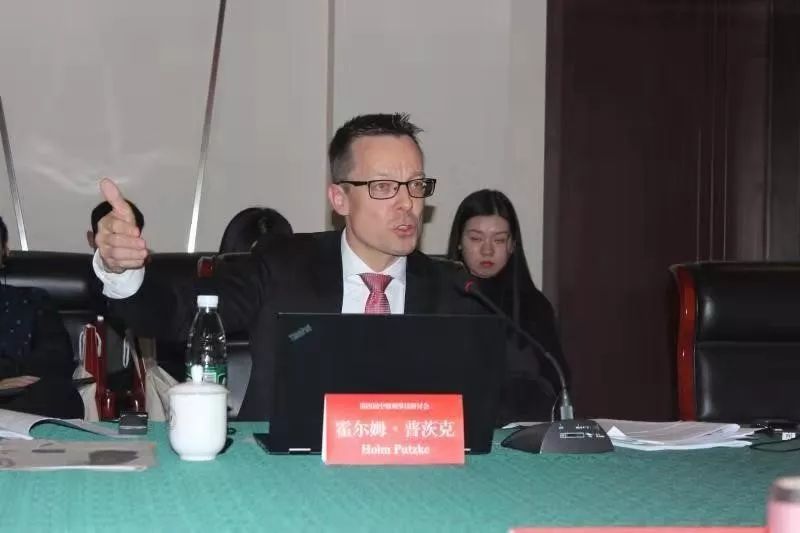 https://mmbiz.qpic.cn/mmbiz_jpg/gmfdr1hiaaaybia2apuhoci9b8bdsdzuqih50gdbqs9jsgi4ixbibcrqgn3wakmjuzc3wiccawbtccznfszlfeklgg/640?wx_fmt=jpeg